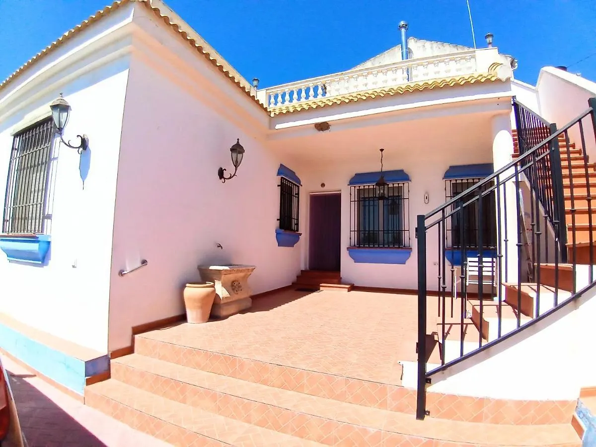 El Mirador De Pablo, Casa Con Patio Privado Villa Alomartes Holiday home